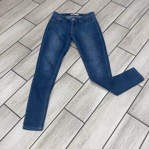Levi’s 535 super skinny size 27